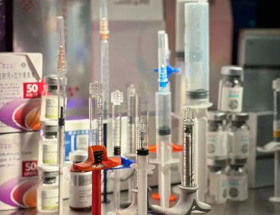 市场热点|52张！2025年医美械Ⅲ类证获批加速